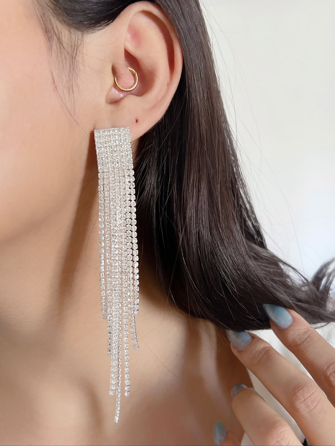 گوشواره ریش فول نگین پایه دار