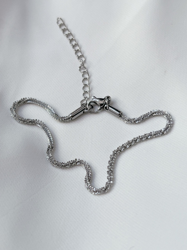 دستبند خاویاری رنگ ثابت طلایی